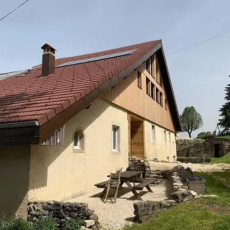 Ancienne Ferme Comtoise 4 Etoiles, 11 Personnes Lac St-Point/Mont D'Or Montperreux Buitenkant foto