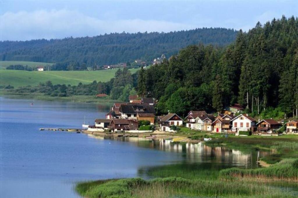 Ancienne Ferme Comtoise 4 Etoiles, 11 Personnes St-point/mont D'or Holiday home *